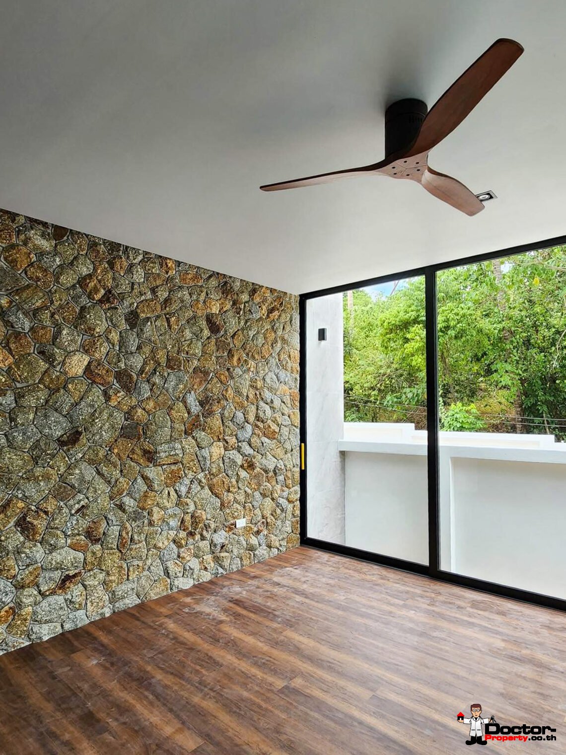 Modern Tropical 3 Bedroom Pool Villa in Mae Nam, Koh Samui – For Sale