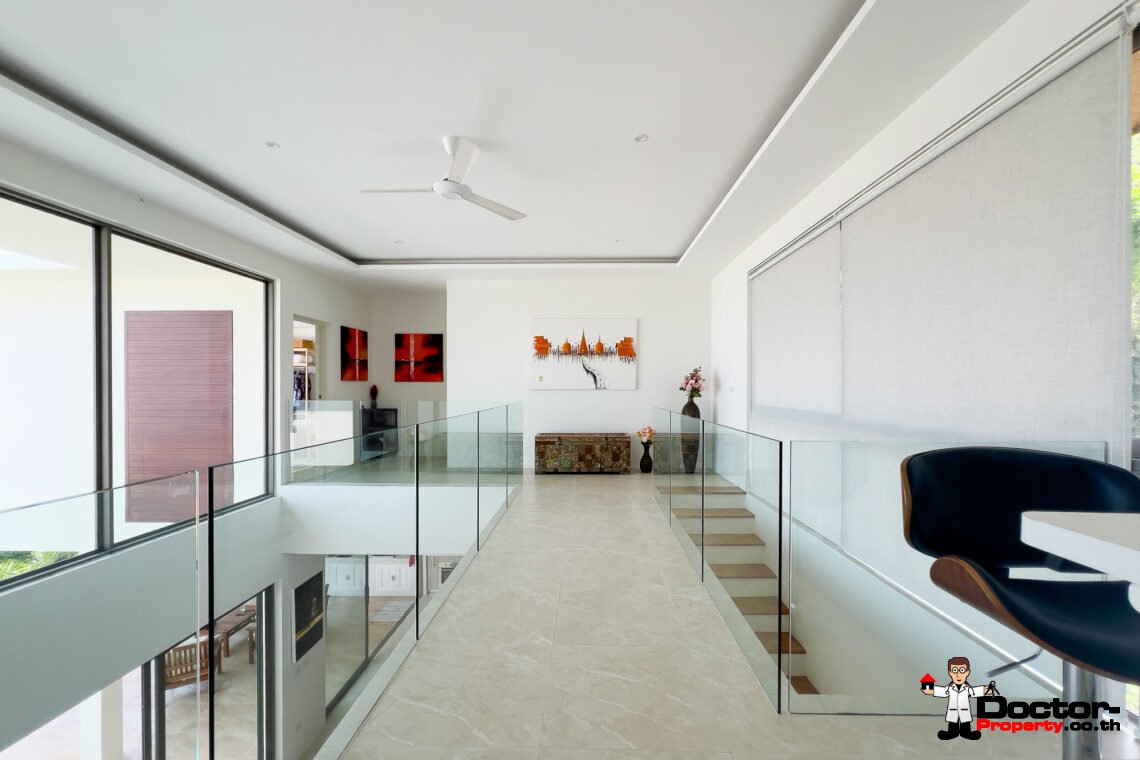 3 Bedroom Pool Villa with Partial Sea View in Bo Phut, Koh Samui – For Sale