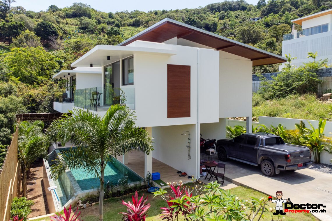 3 Bedroom Pool Villa with Partial Sea View in Bo Phut, Koh Samui – For Sale