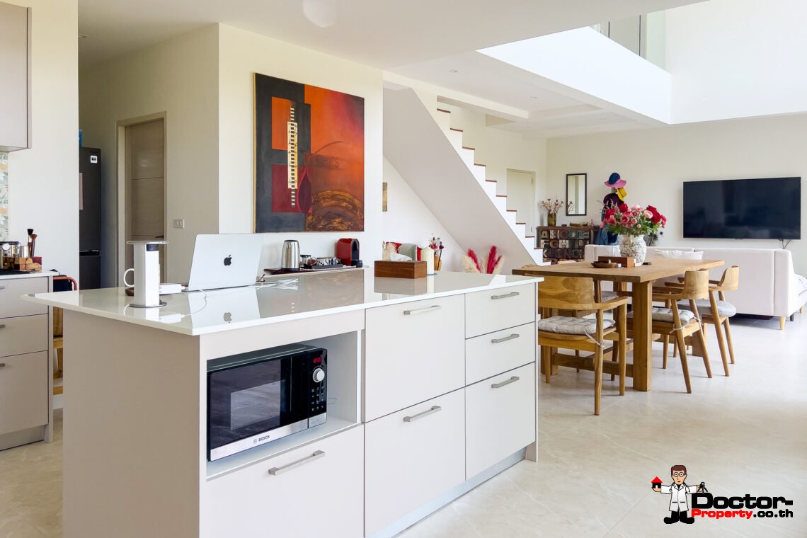 3 Bedroom Pool Villa with Partial Sea View in Bo Phut, Koh Samui – For Sale