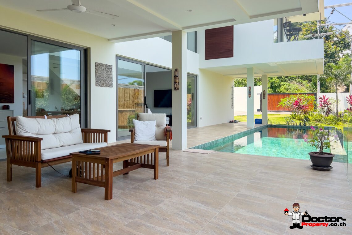 3 Bedroom Pool Villa with Partial Sea View in Bo Phut, Koh Samui – For Sale