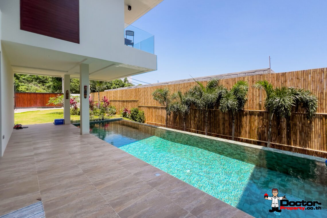 3 Bedroom Pool Villa with Partial Sea View in Bo Phut, Koh Samui – For Sale