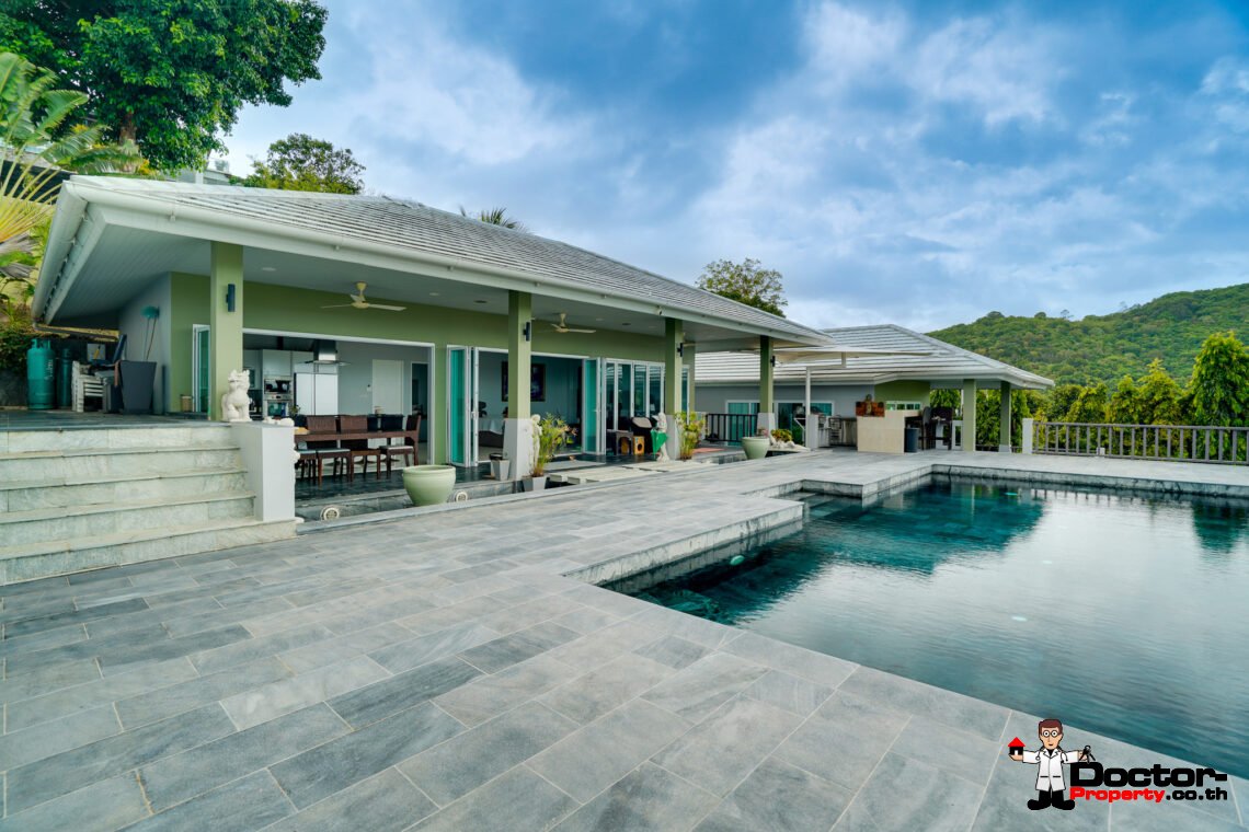 Spacious 3 Bedroom Pool Villa with Sea View in Bang Rak, Koh Samui – For Sale