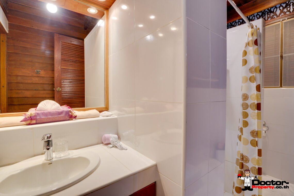 Tropical 2 Bedroom Villa in Bang Por, Koh Samui – For Sale