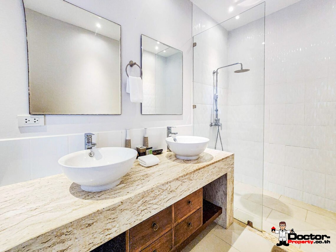 3 Bedroom Townhouse in Choeng Mon, Koh Samui – For Sale