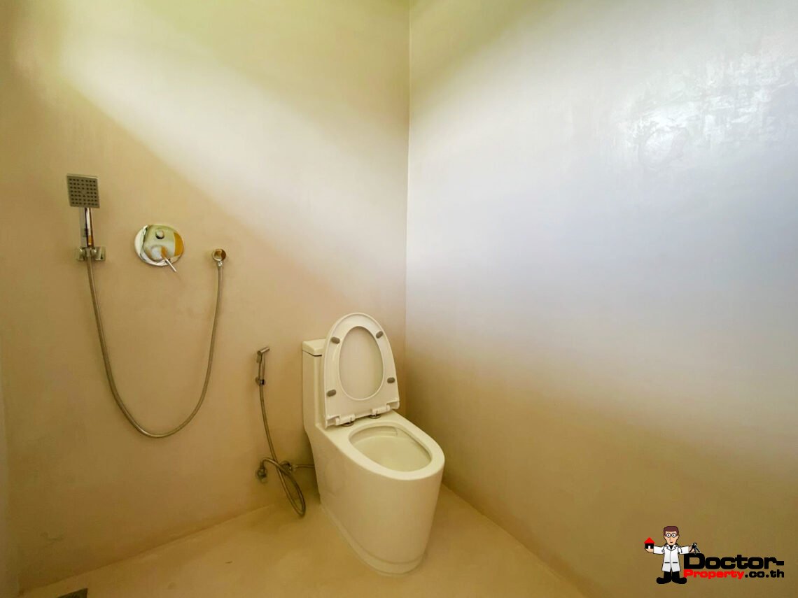 3 Bedroom Pool Villa in Mae Nam, Koh Samui – For Sale