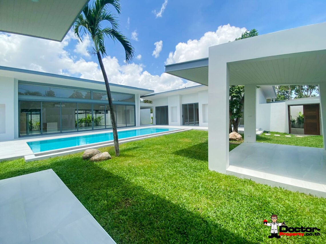 3 Bedroom Pool Villa in Mae Nam, Koh Samui – For Sale