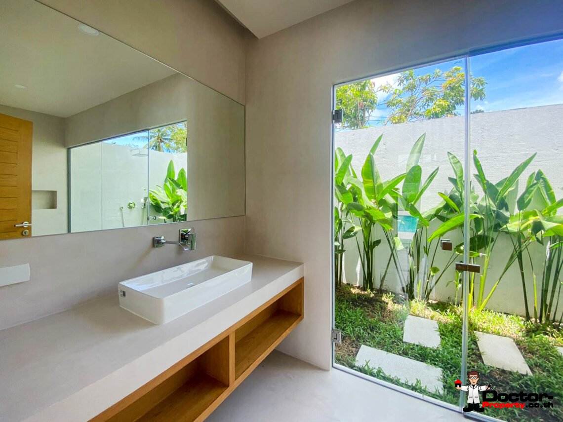 3 Bedroom Pool Villa in Mae Nam, Koh Samui – For Sale