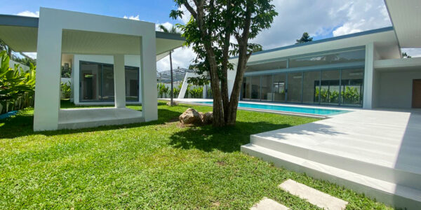 3 Bedroom Pool Villa in Mae Nam, Koh Samui – For Sale