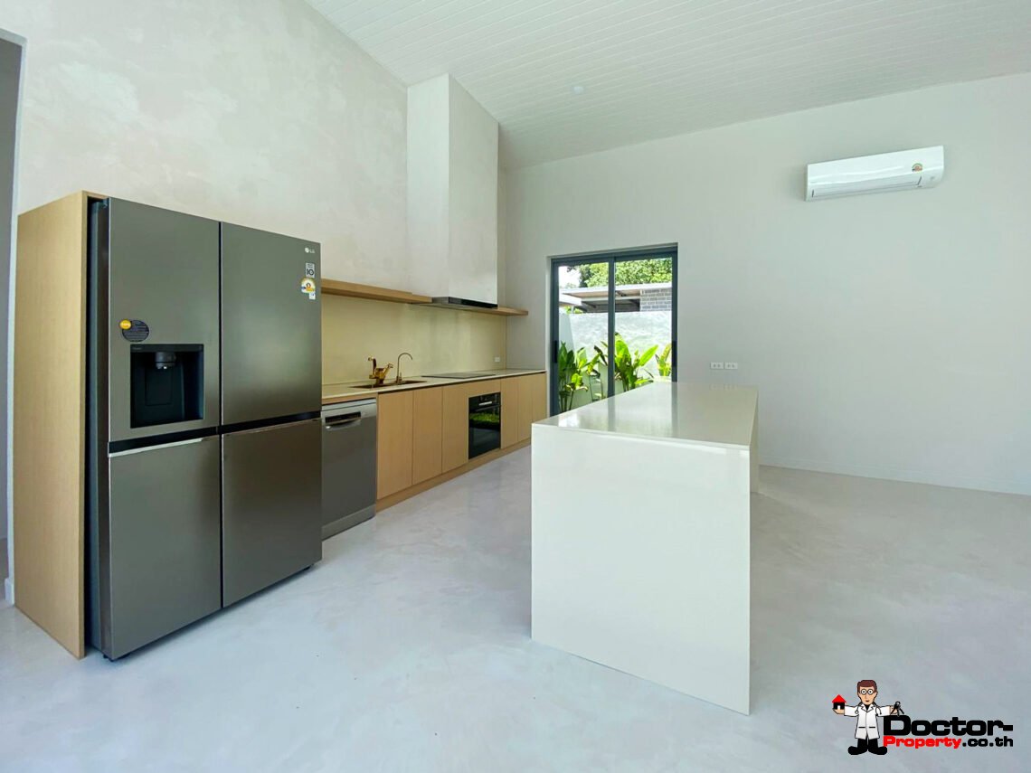 3 Bedroom Pool Villa in Mae Nam, Koh Samui – For Sale