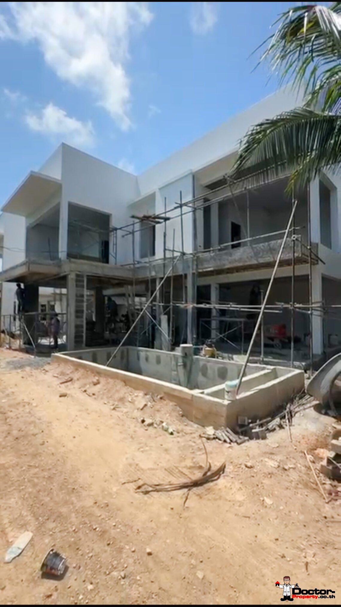 Modern 3 Bedroom Two Storey Pool Villa in Hua Thanon, Koh Samui – For Sale