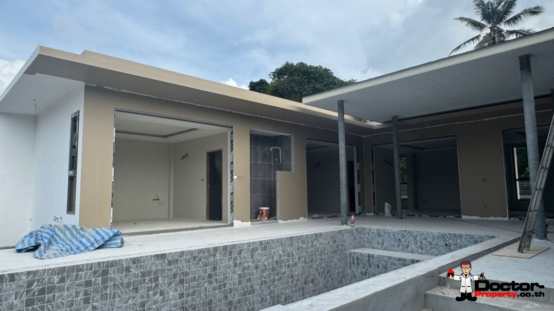Modern 4 Bedroom Private Pool Villa in Ban Tai, Koh Samui – For Sale