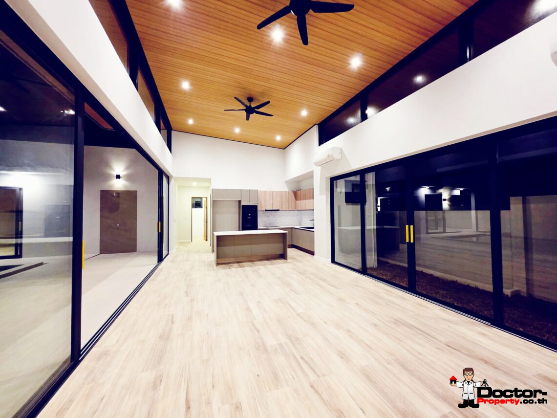 3 Bedroom Pool Villa in Lamai, Koh Samui – For Sale