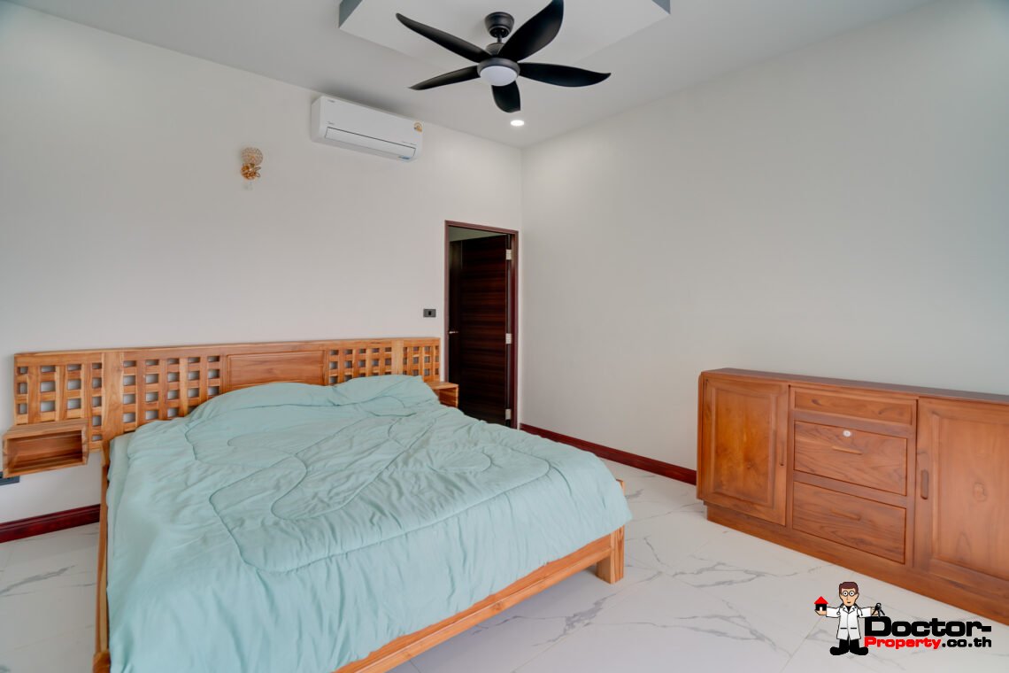 3 Bedroom Pool Villa in Lipa Noi, Koh Samui – For Sale