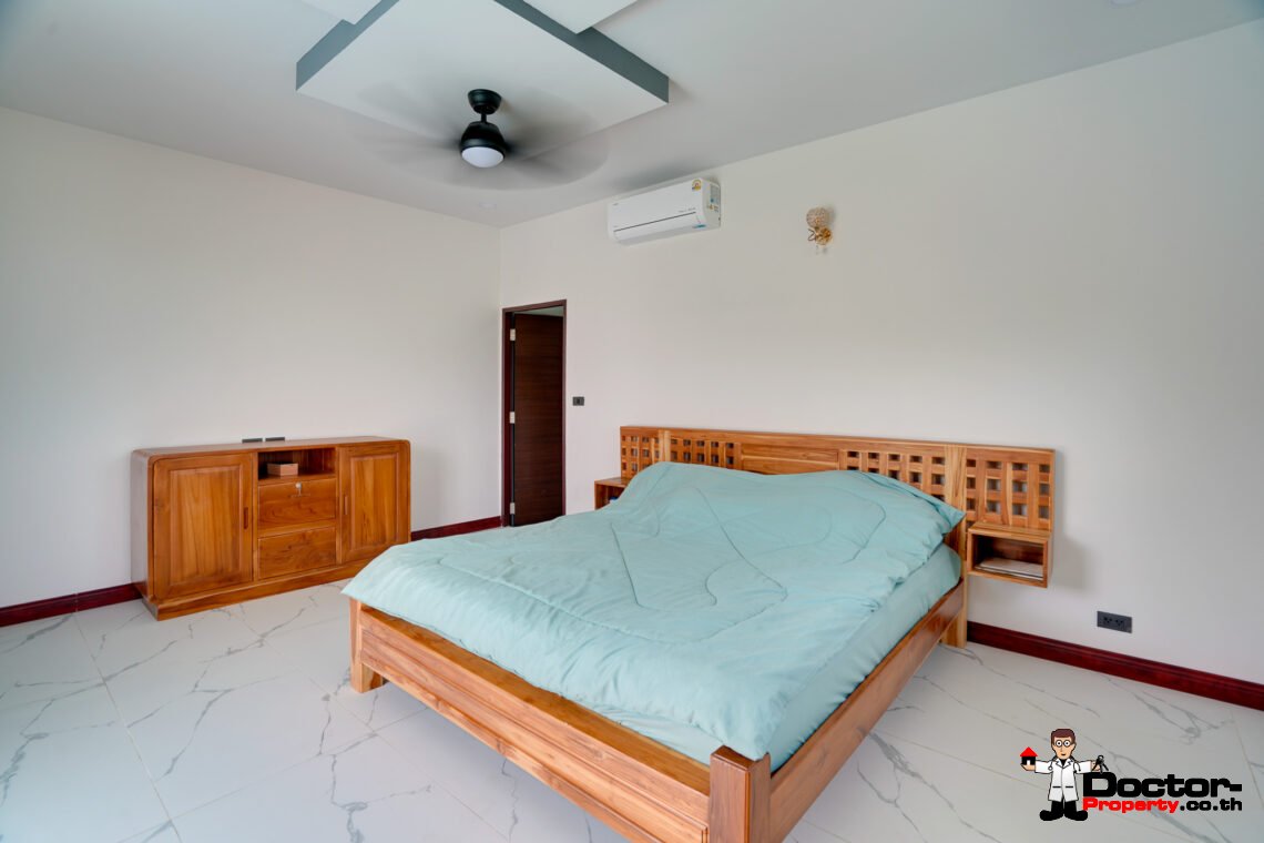 3 Bedroom Pool Villa in Lipa Noi, Koh Samui – For Sale