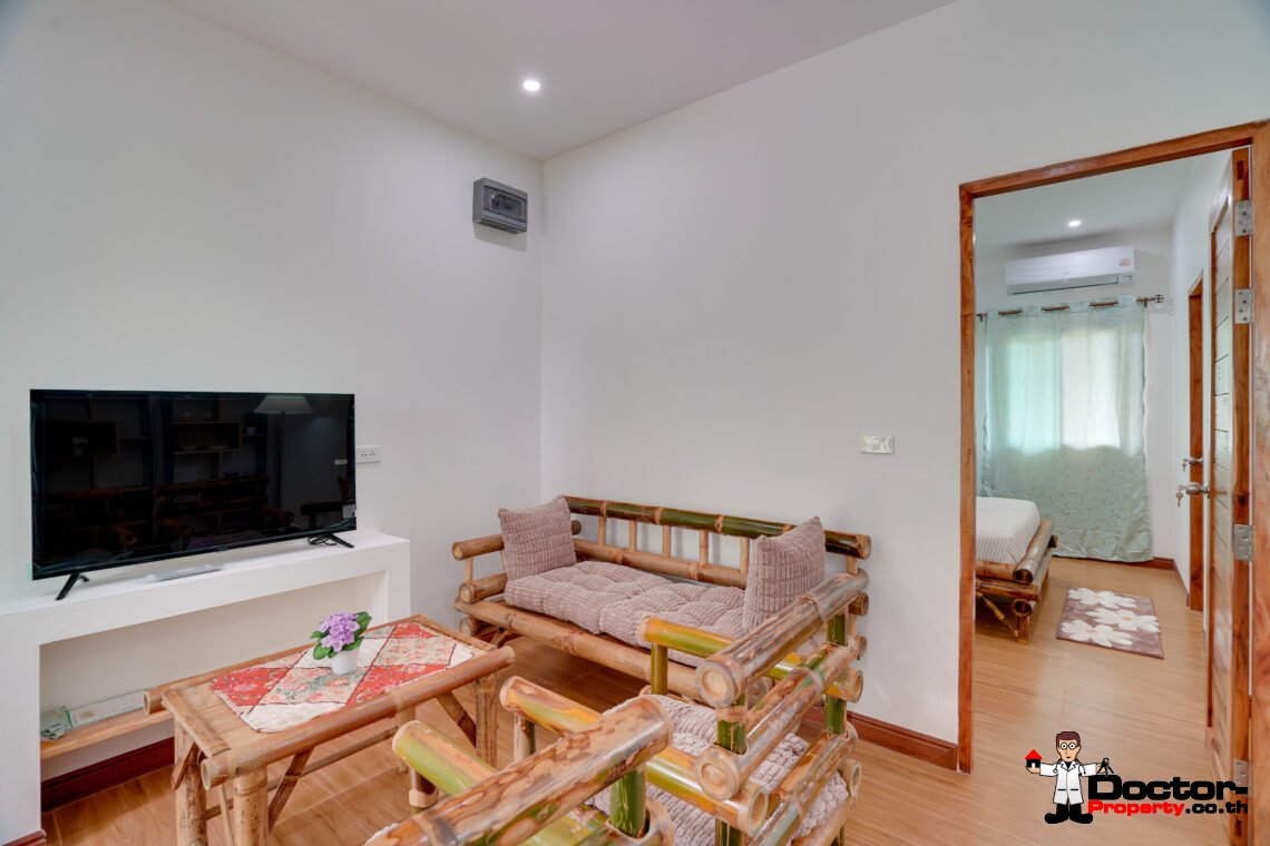 7 Bedroom Resort with Pool in Lipa Noi, Koh Samui – For Sale