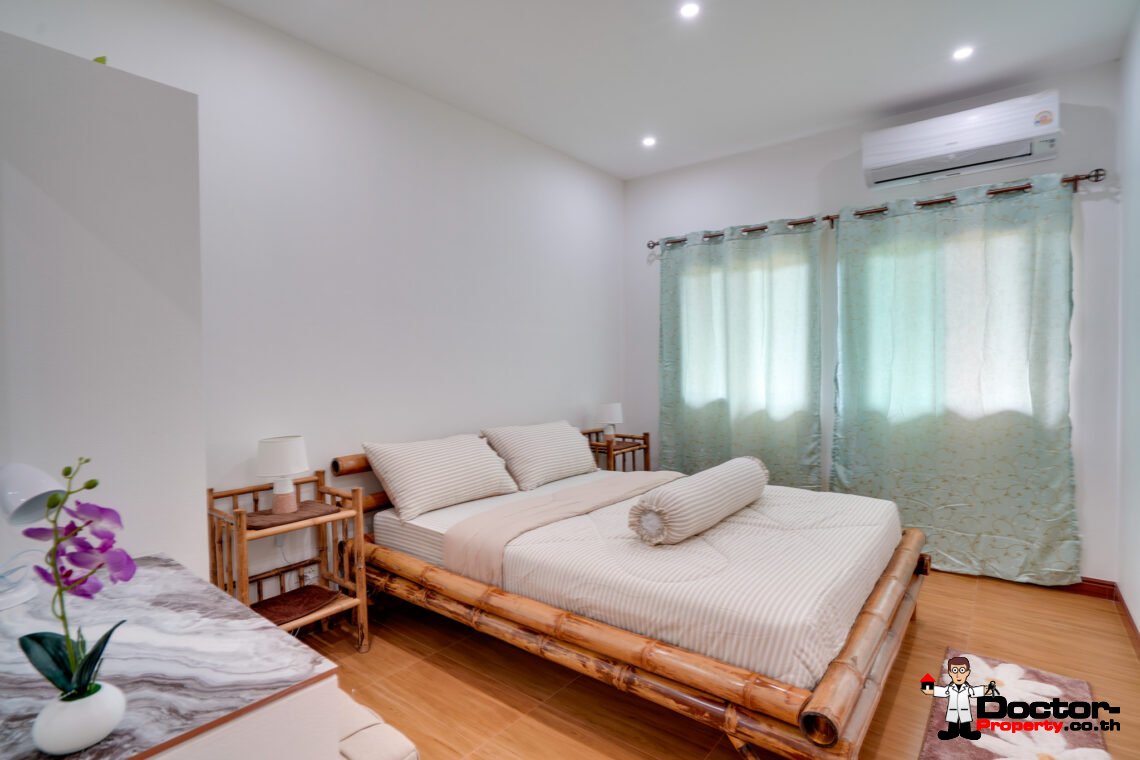 7 Bedroom Resort with Pool in Lipa Noi, Koh Samui – For Sale