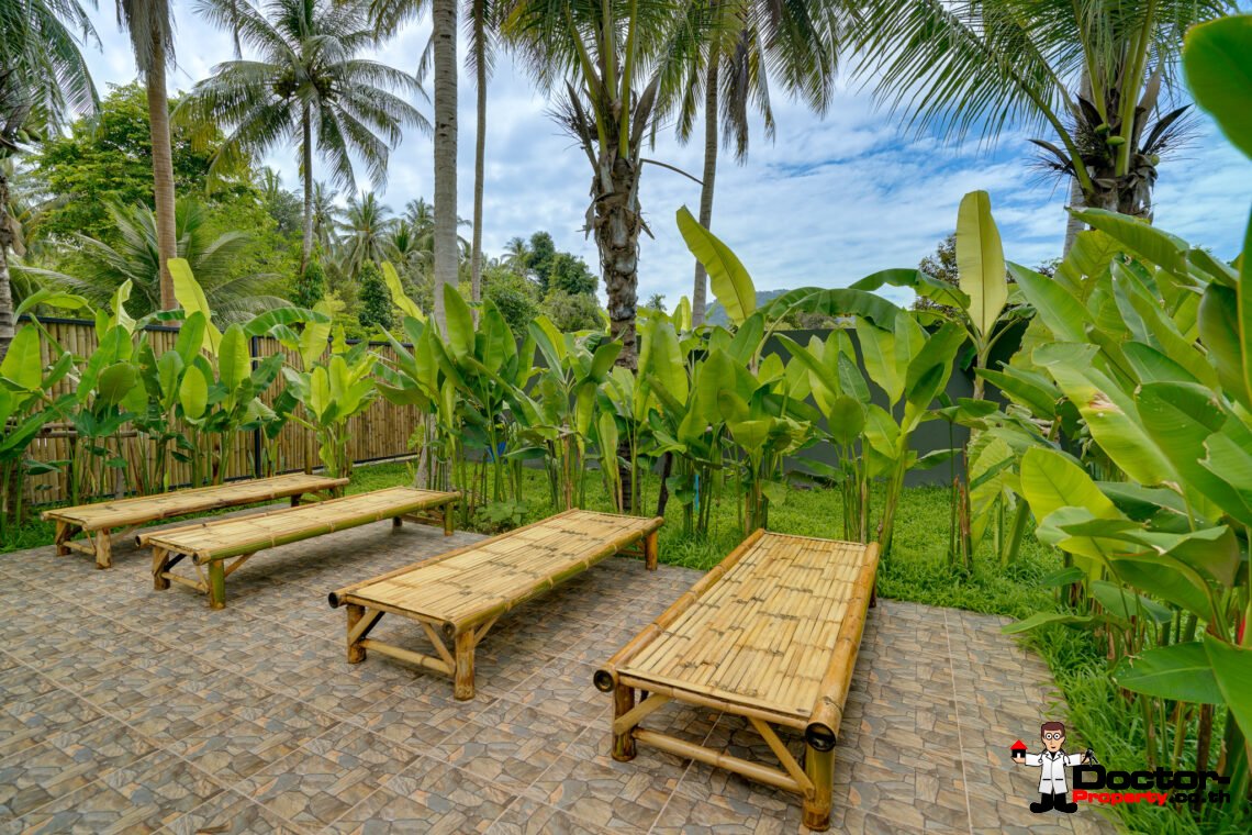 7 Bedroom Resort with Pool in Lipa Noi, Koh Samui – For Sale