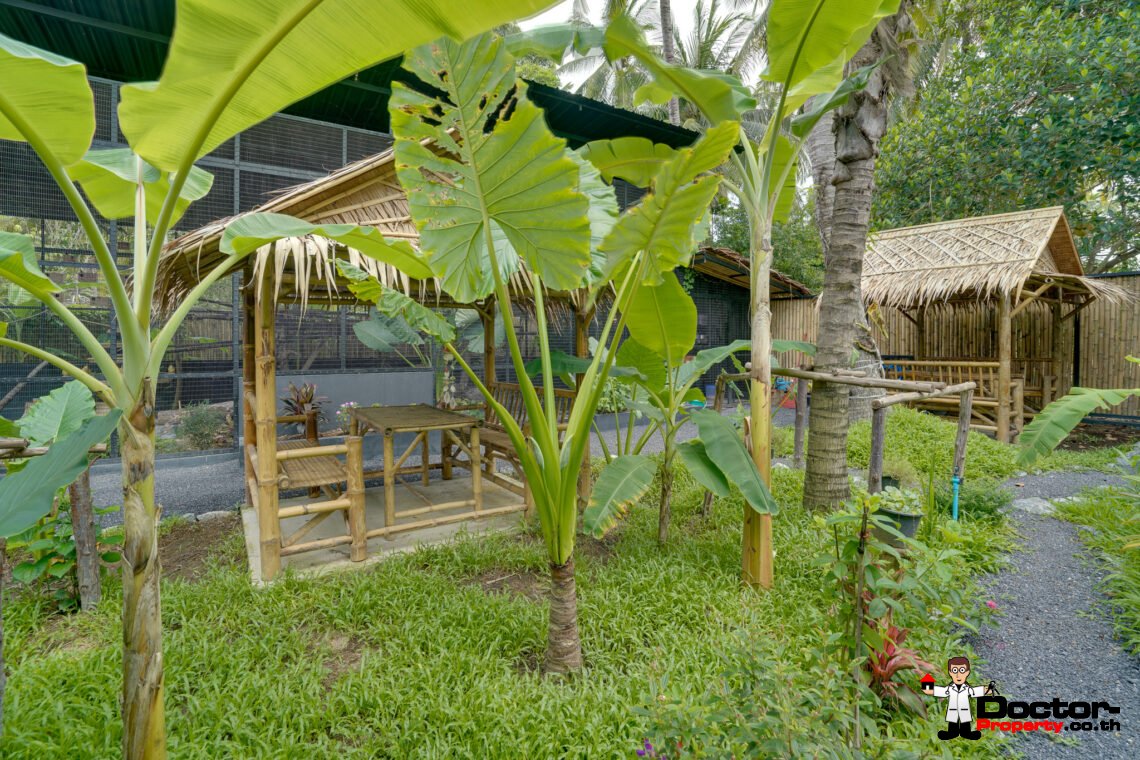 7 Bedroom Resort with Pool in Lipa Noi, Koh Samui – For Sale