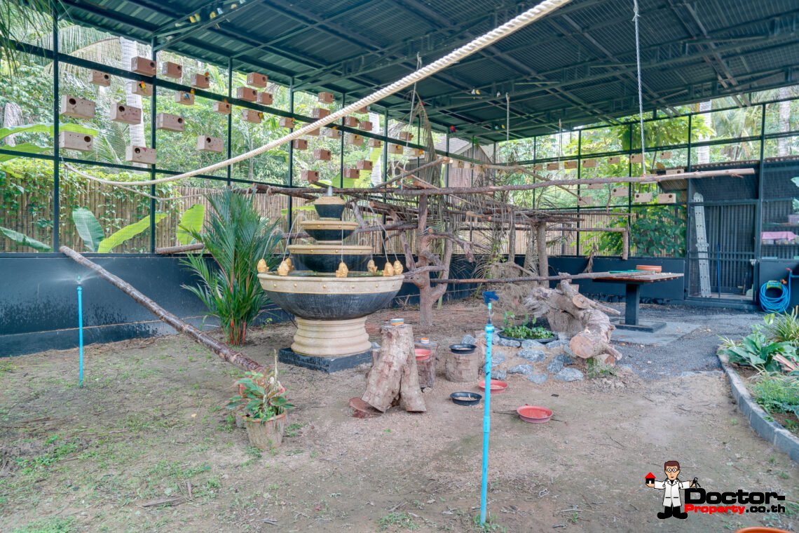 7 Bedroom Resort with Pool in Lipa Noi, Koh Samui – For Sale