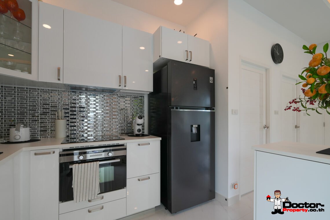 3 Bedroom Pool Villa in Plai Laem, Koh Samui – For Sale