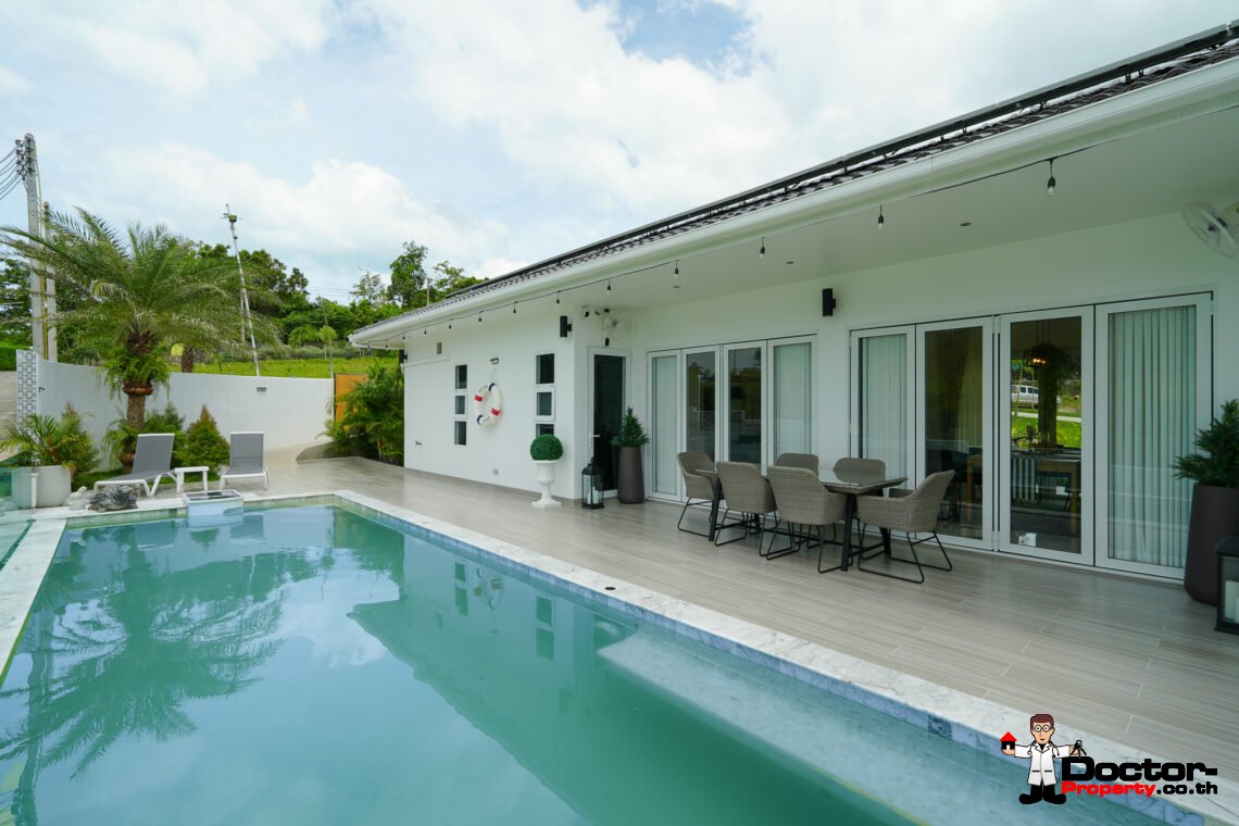 3 Bedroom Pool Villa in Plai Laem, Koh Samui – For Sale