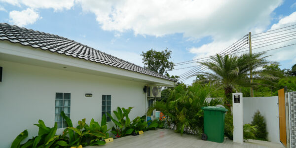 3 Bedroom Pool Villa in Plai Laem, Koh Samui – For Sale