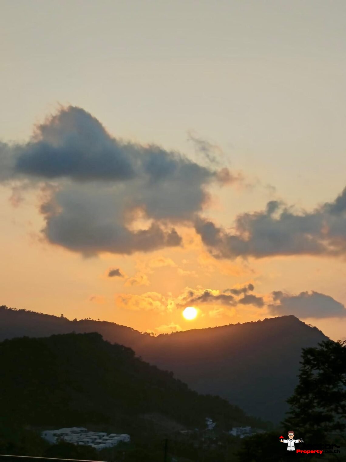 Flat Land 520sqm with Mountain View in Mae Nam, Koh Samui – For Sale