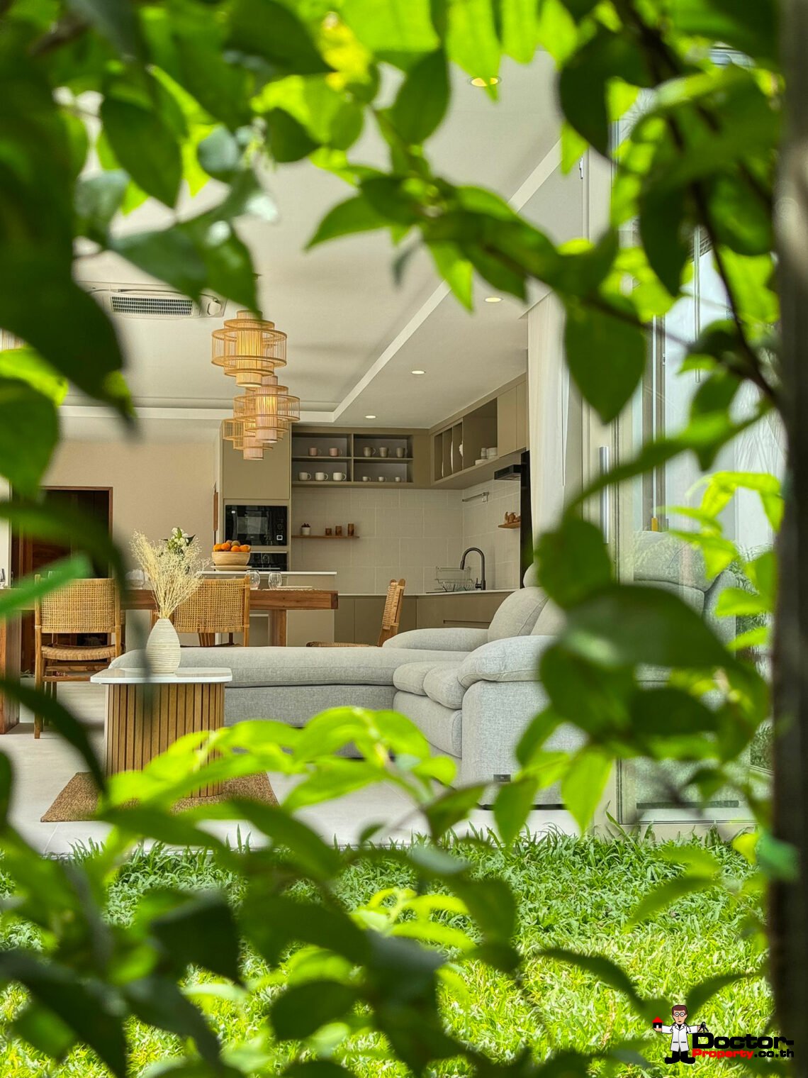 Modern 3 Bedroom Pool Villa in Bo Phut, Koh Samui – For Sale