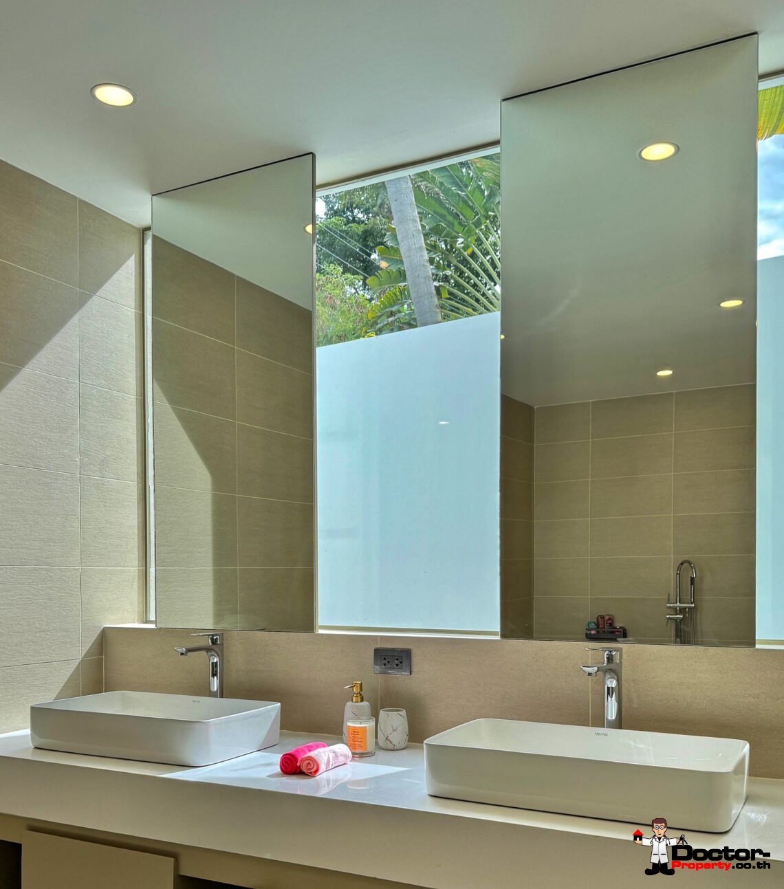 Modern 3 Bedroom Pool Villa in Bo Phut, Koh Samui – For Sale