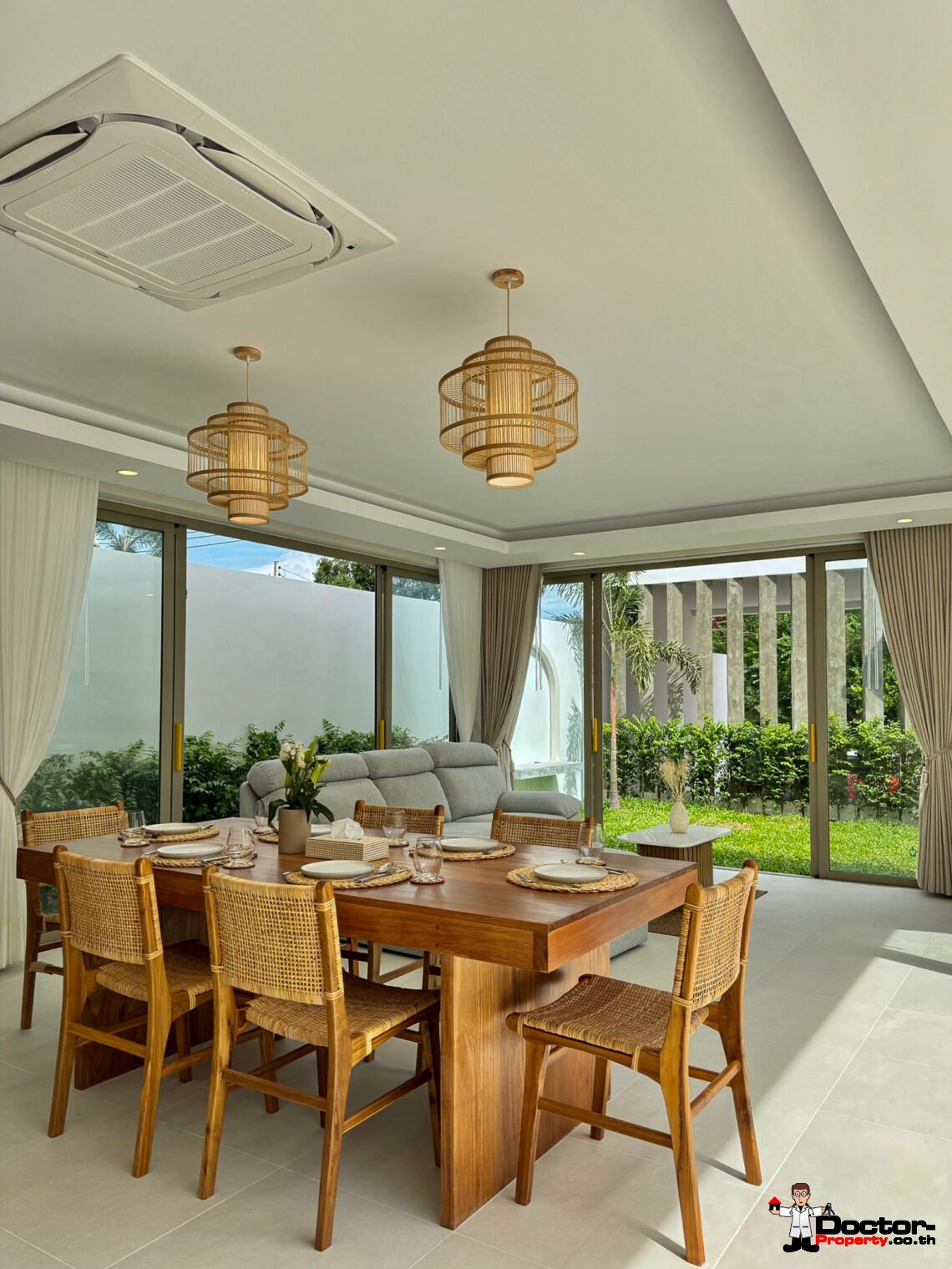 Modern 3 Bedroom Pool Villa in Bo Phut, Koh Samui – For Sale