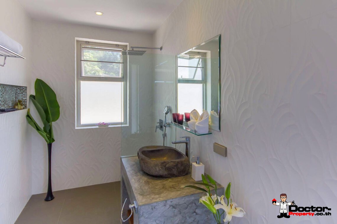 Luxury 5 Bedroom Pool Villa with Sea View in Plai Laem, Koh Samui – For Sale