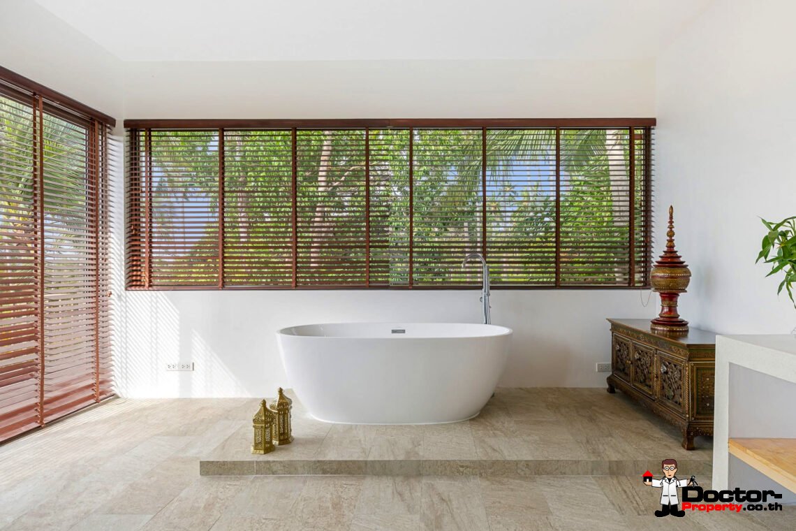 Tropical 3 Bedroom Pool Villa in Mae Nam, Koh Samui – For Sale