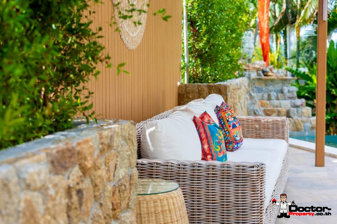 Tropical 3 Bedroom Pool Villa in Mae Nam, Koh Samui – For Sale