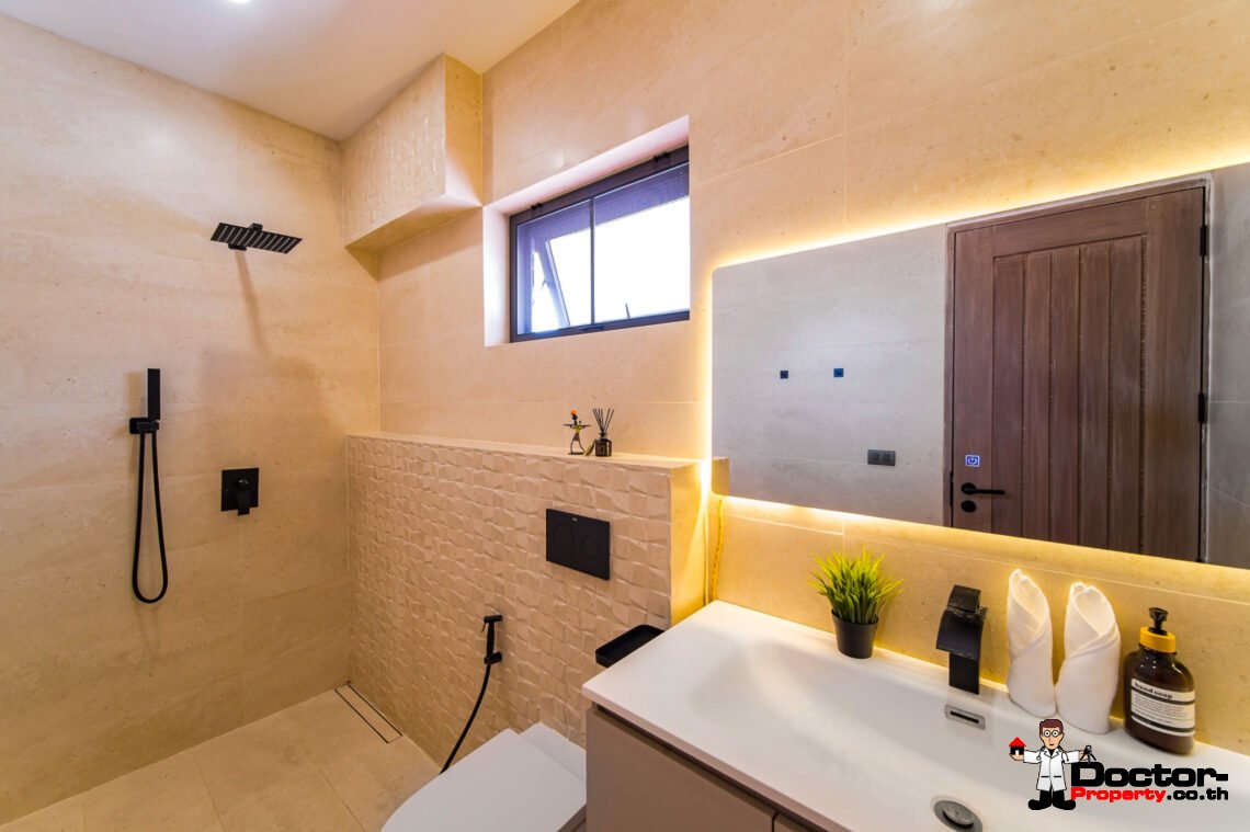 Modern 3 Bedroom Pool Villa in Plai Laem, Koh Samui – For Sale