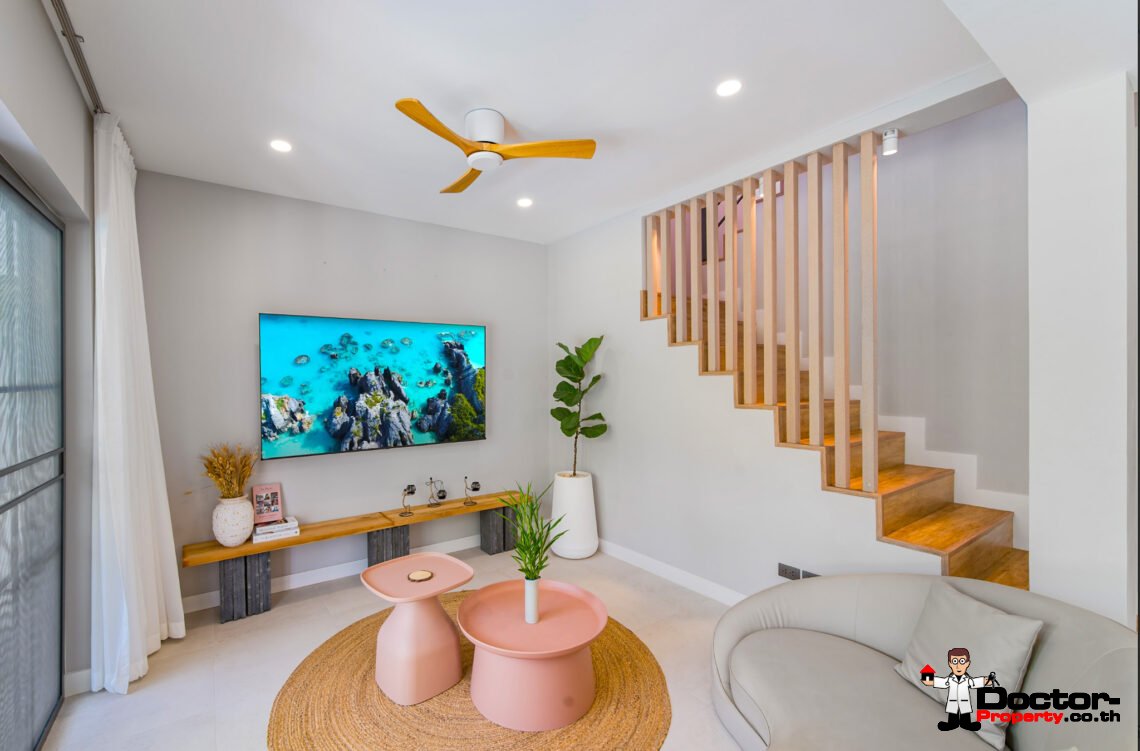 Modern 3 Bedroom Pool Villa in Plai Laem, Koh Samui – For Sale