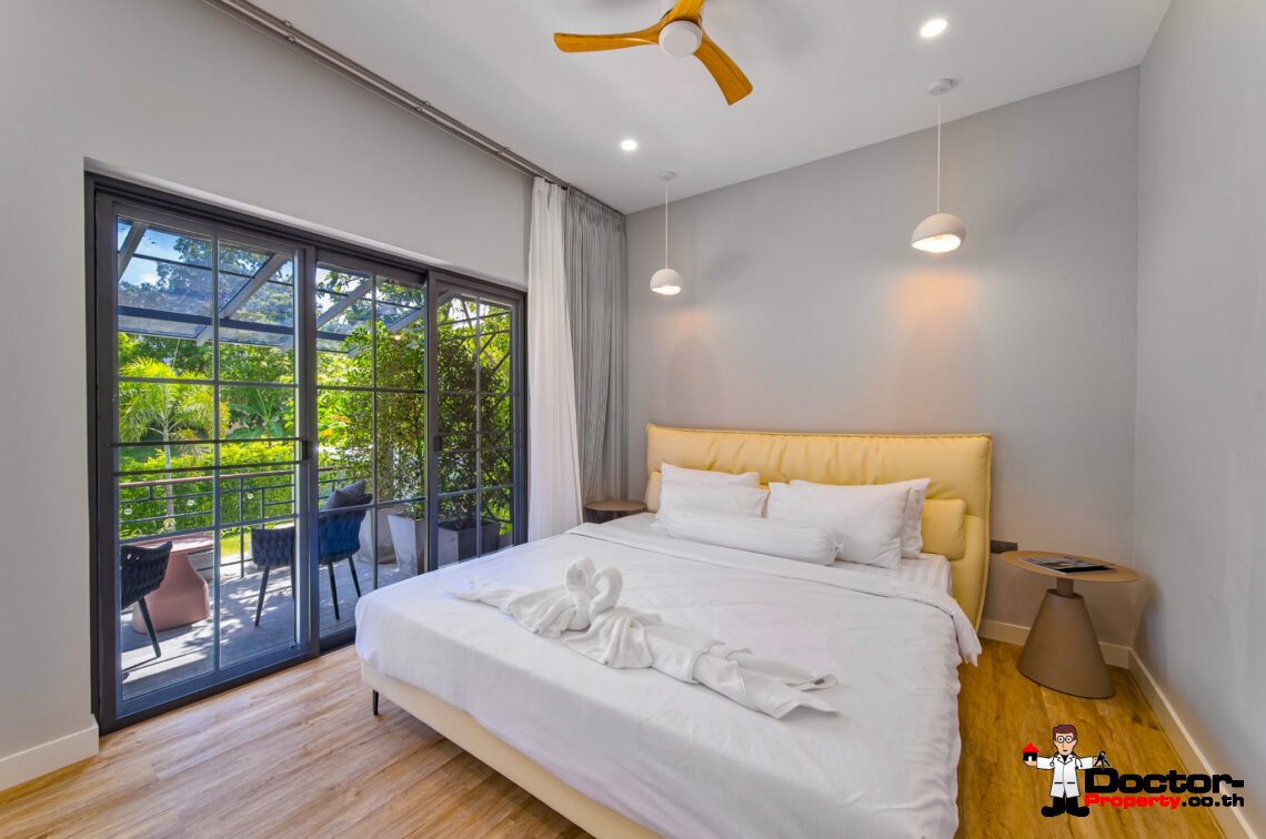 Modern 3 Bedroom Pool Villa in Plai Laem, Koh Samui – For Sale