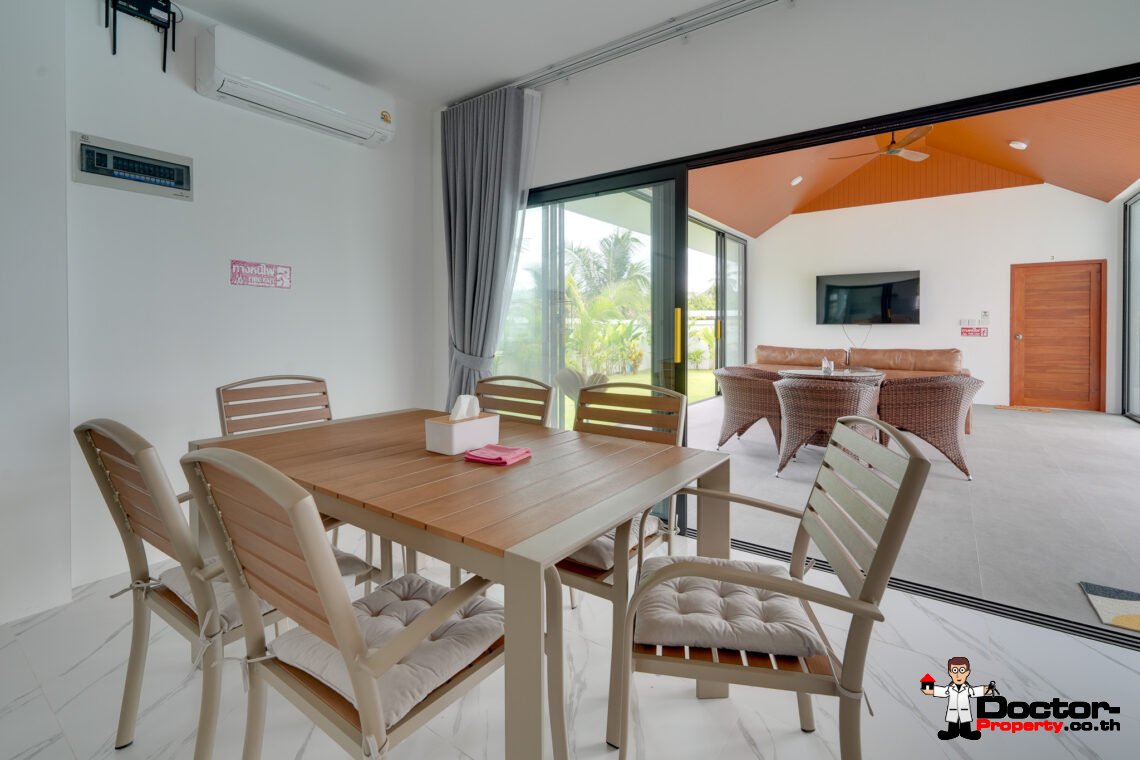 3 Bedroom Private Pool Villa in Mae Nam, Koh Samui – For Sale