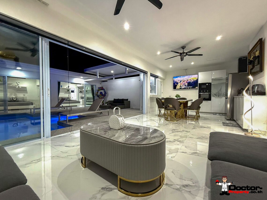 Tropical 3 Bedroom Private Pool Villa in Lamai – For Sale