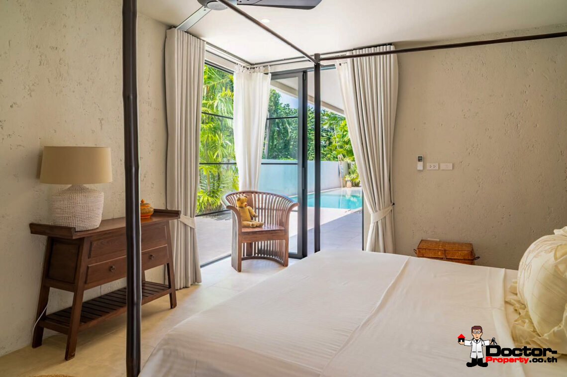 2 Bedroom Pool Villa just 50 metres to the Beach in Leam Sir, Koh Samui – For Sale