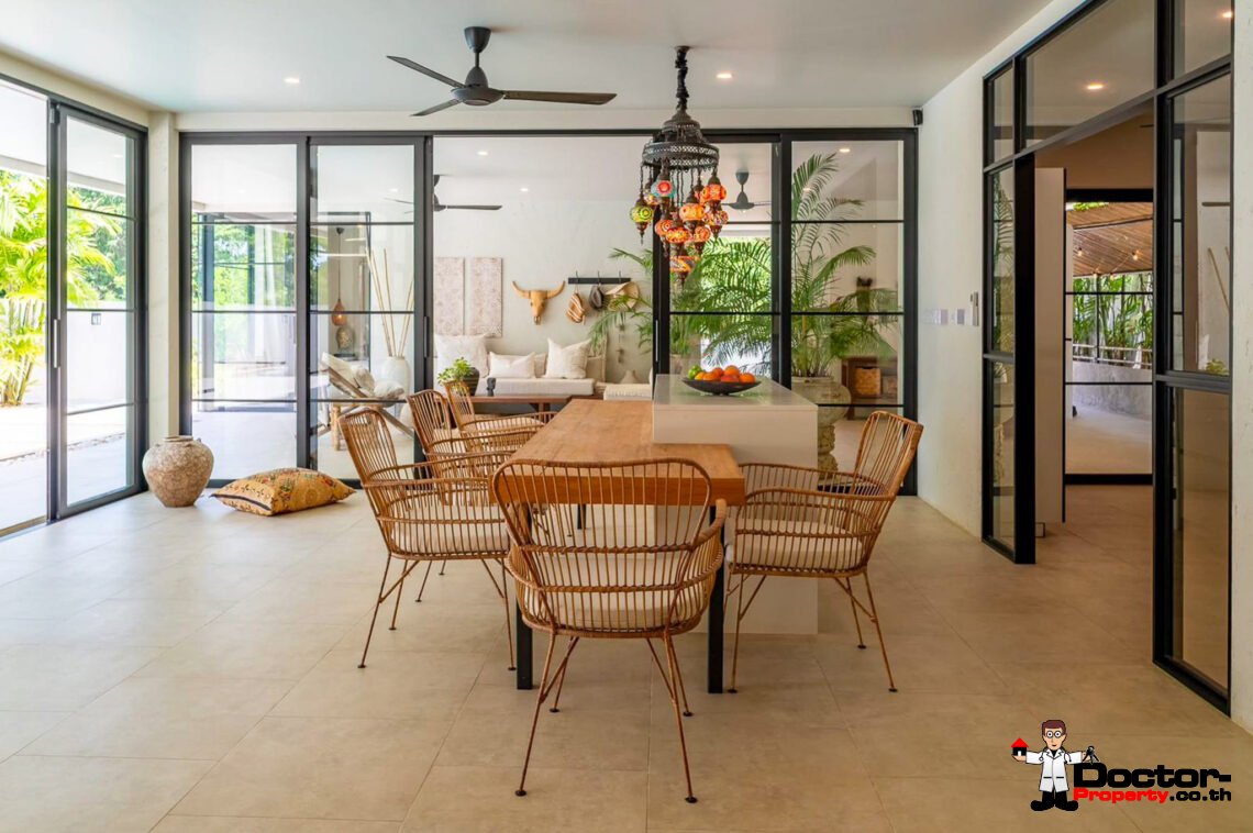 2 Bedroom Pool Villa just 50 metres to the Beach in Leam Sir, Koh Samui – For Sale