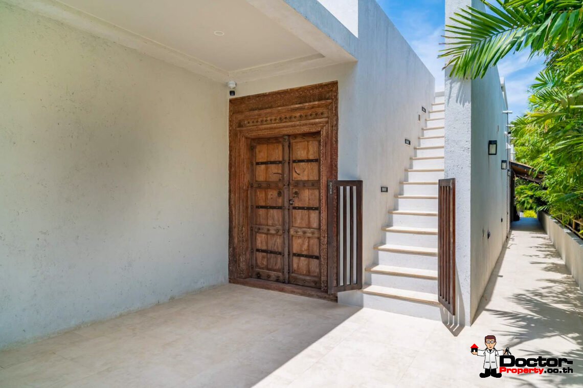 2 Bedroom Pool Villa just 50 metres to the Beach in Leam Sir, Koh Samui – For Sale