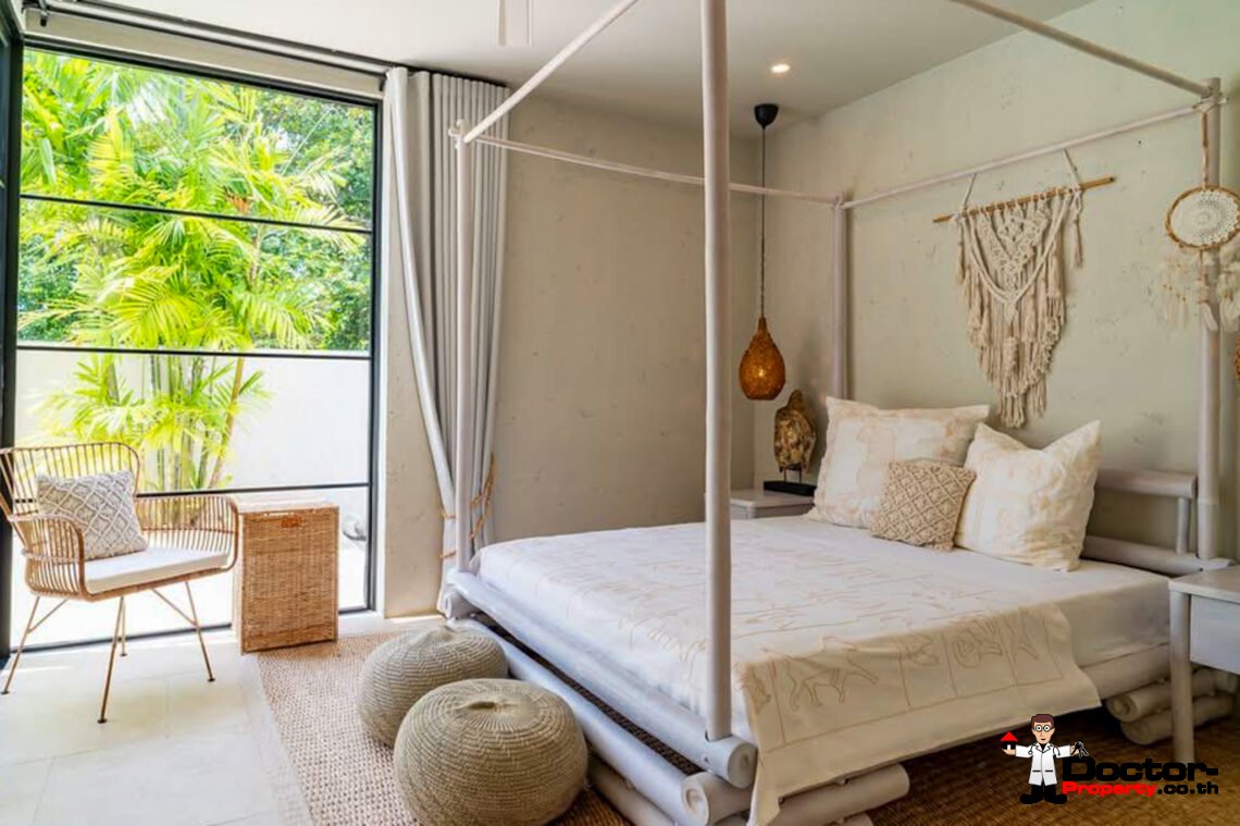 2 Bedroom Pool Villa just 50 metres to the Beach in Leam Sir, Koh Samui – For Sale