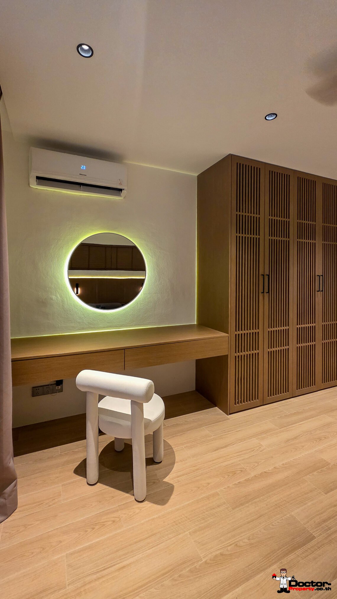 3 Bedroom Pool Villa with Partial Sea View in Plai Laem, Koh Samui – For Sale