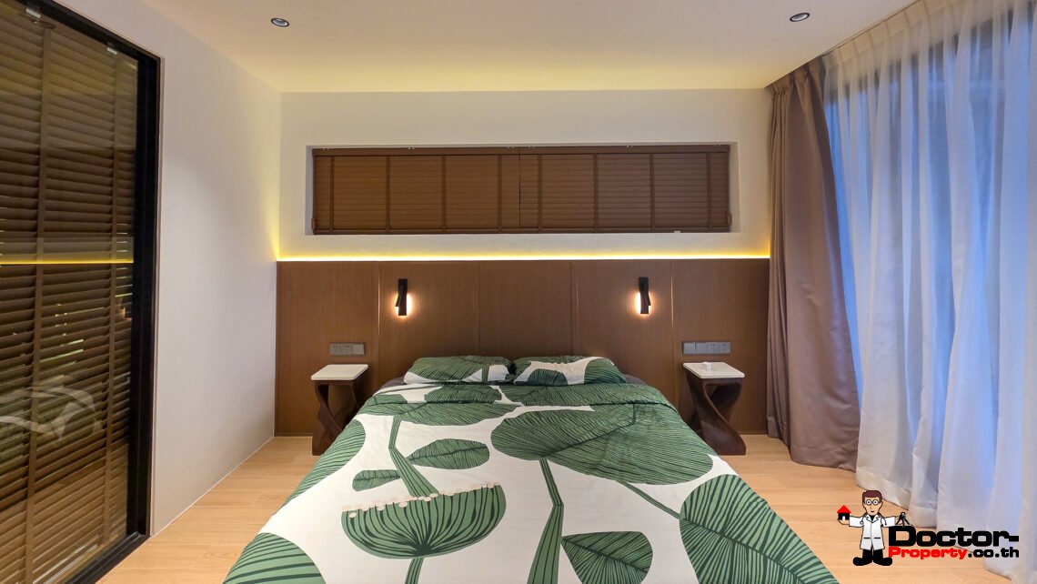 3 Bedroom Pool Villa with Partial Sea View in Plai Laem, Koh Samui – For Sale