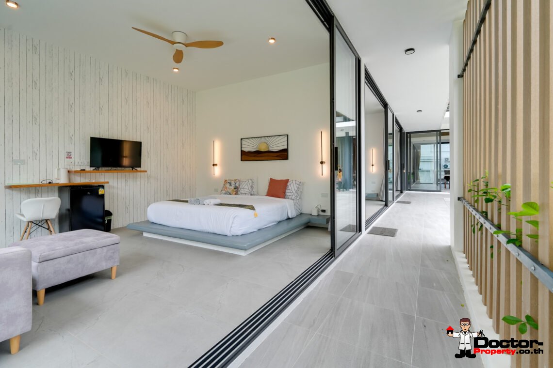 Spacious 4 Bedroom Pool Villa in Taling Ngam, Koh Samui – For Sale