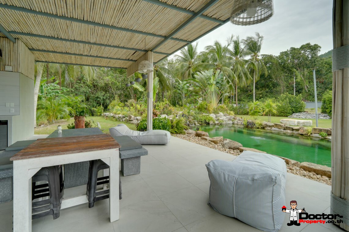 Spacious 4 Bedroom Pool Villa in Taling Ngam, Koh Samui – For Sale