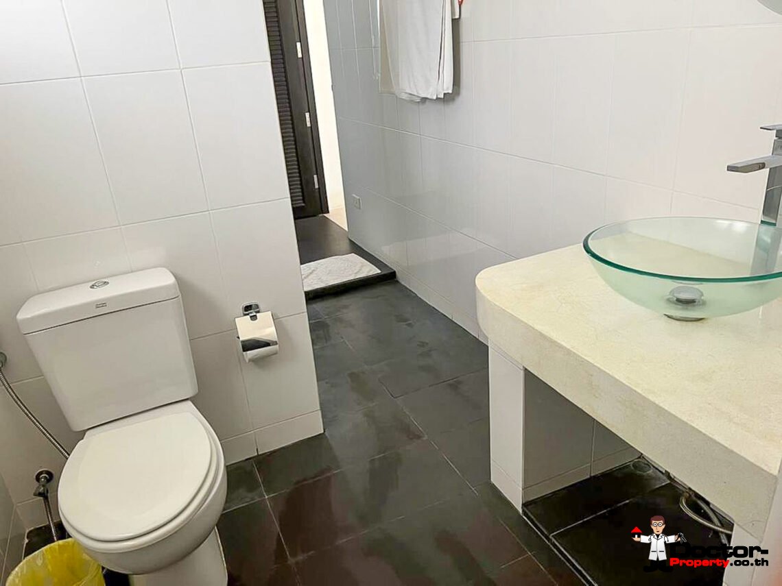 Modern 3 Bedroom Pool Villa in Plai Laem, Koh Samui – For Sale