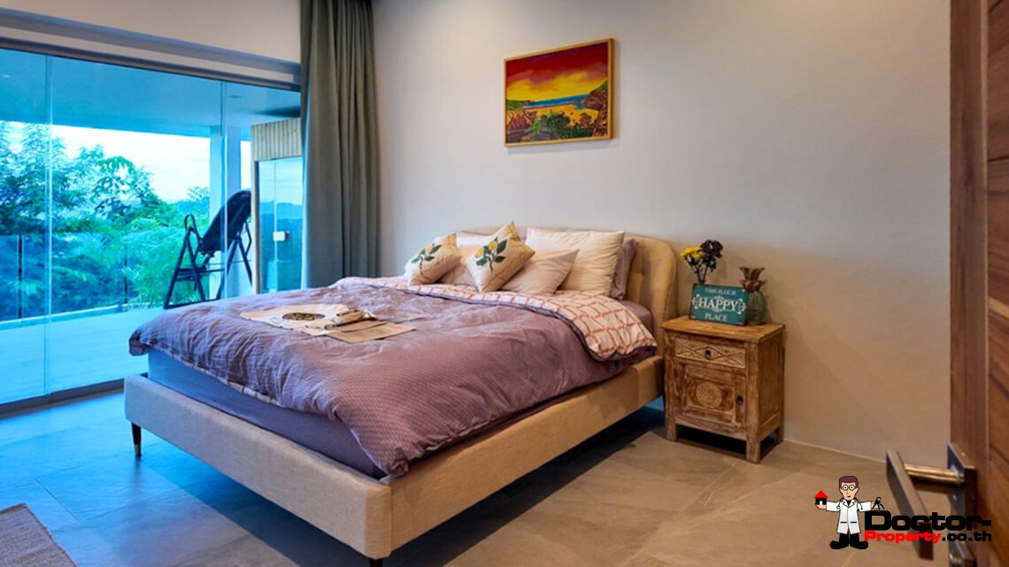 4 Bedroom Pool Villa with Sea View in Mae Nam, Koh Samui – For Sale