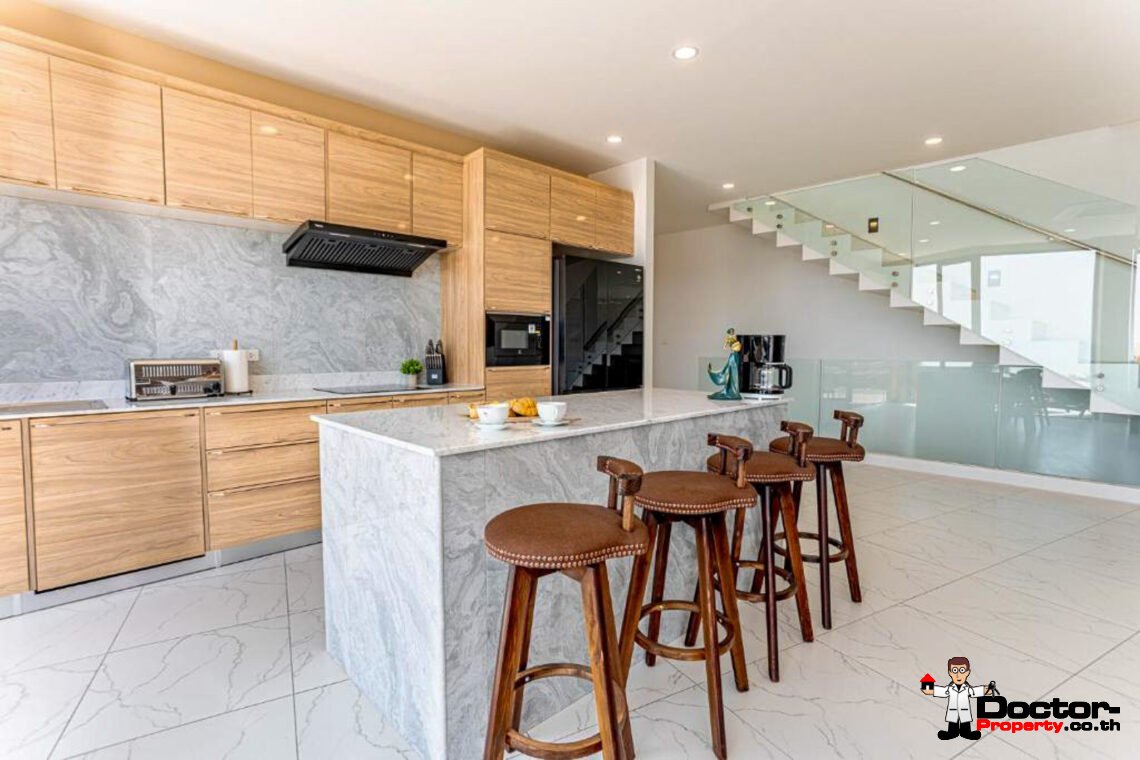 New Luxury 7 Bedroom Pool Villa with Stunning Sea View in Bo Phut, Koh Samui – For Sale